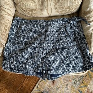 Vineyard Vines Blue Wrap Front Skort